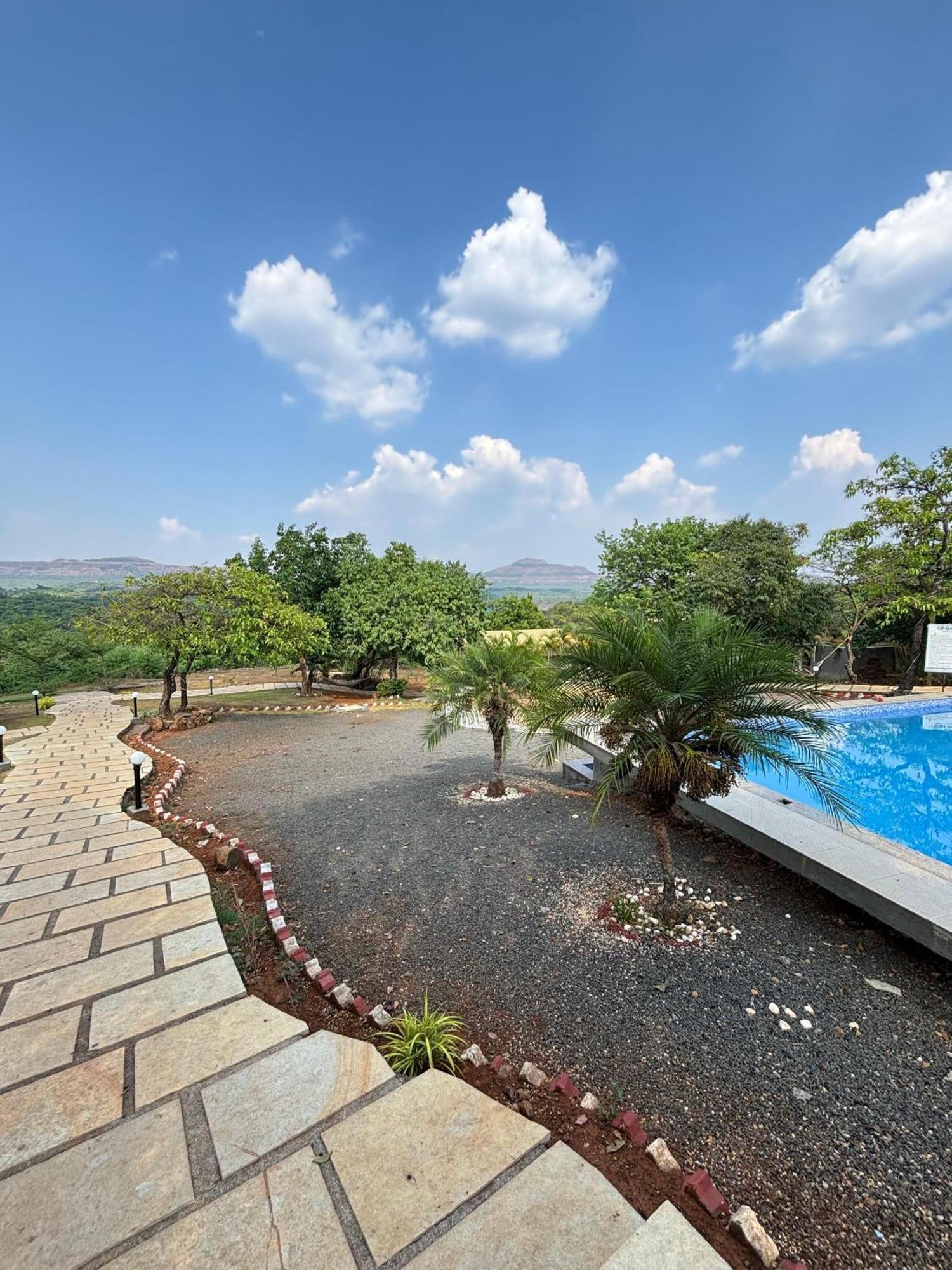 The Canvas Resort In Lonavla Eksteriør bilde