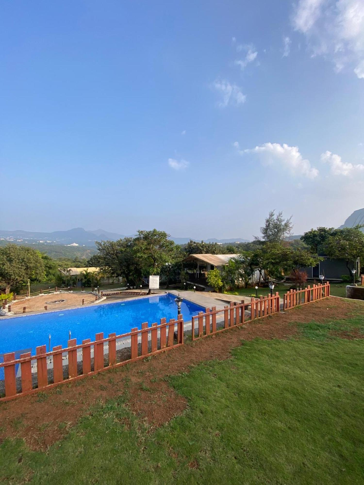 The Canvas Resort In Lonavla Eksteriør bilde