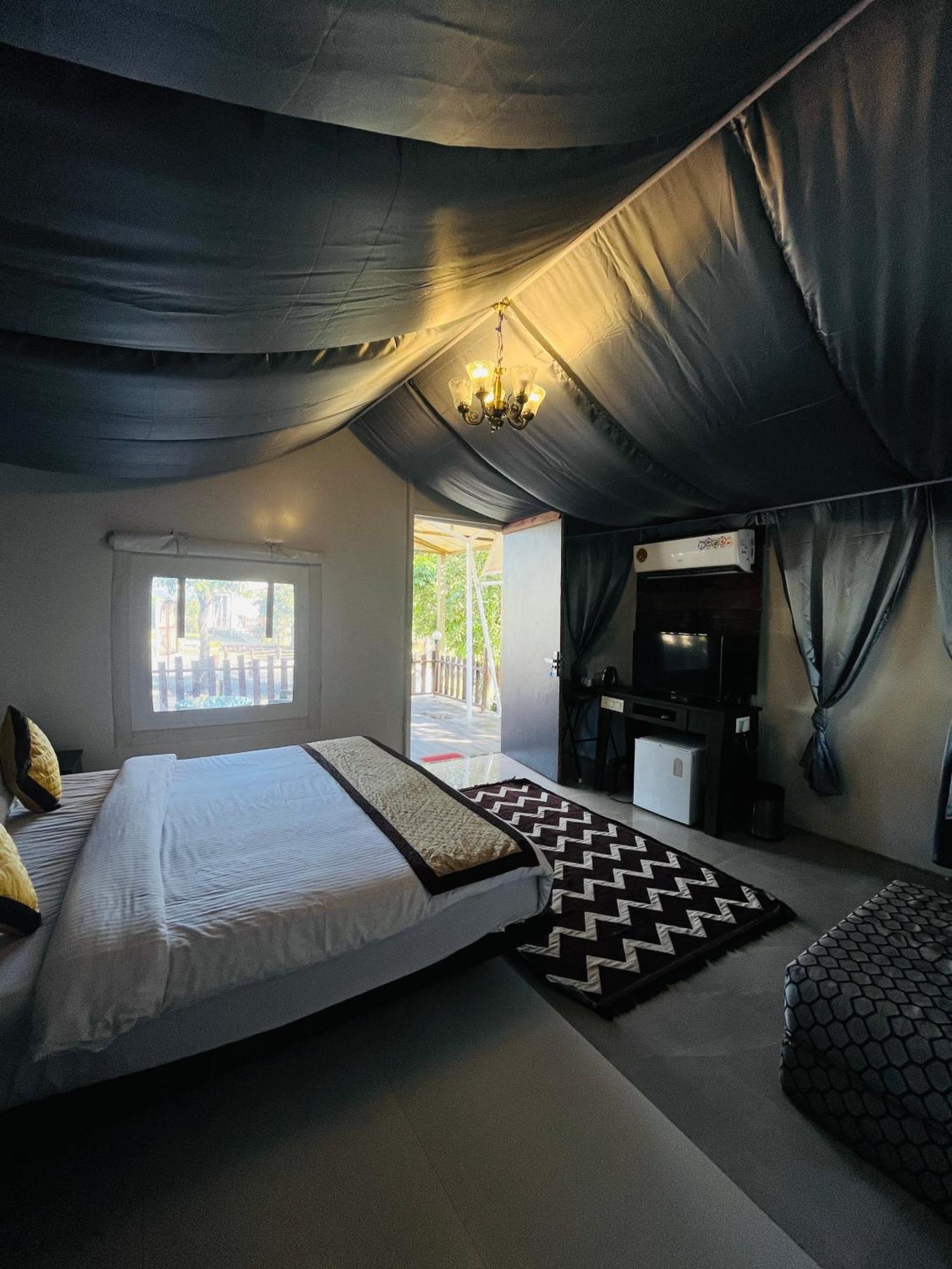 The Canvas Resort In Lonavla Eksteriør bilde